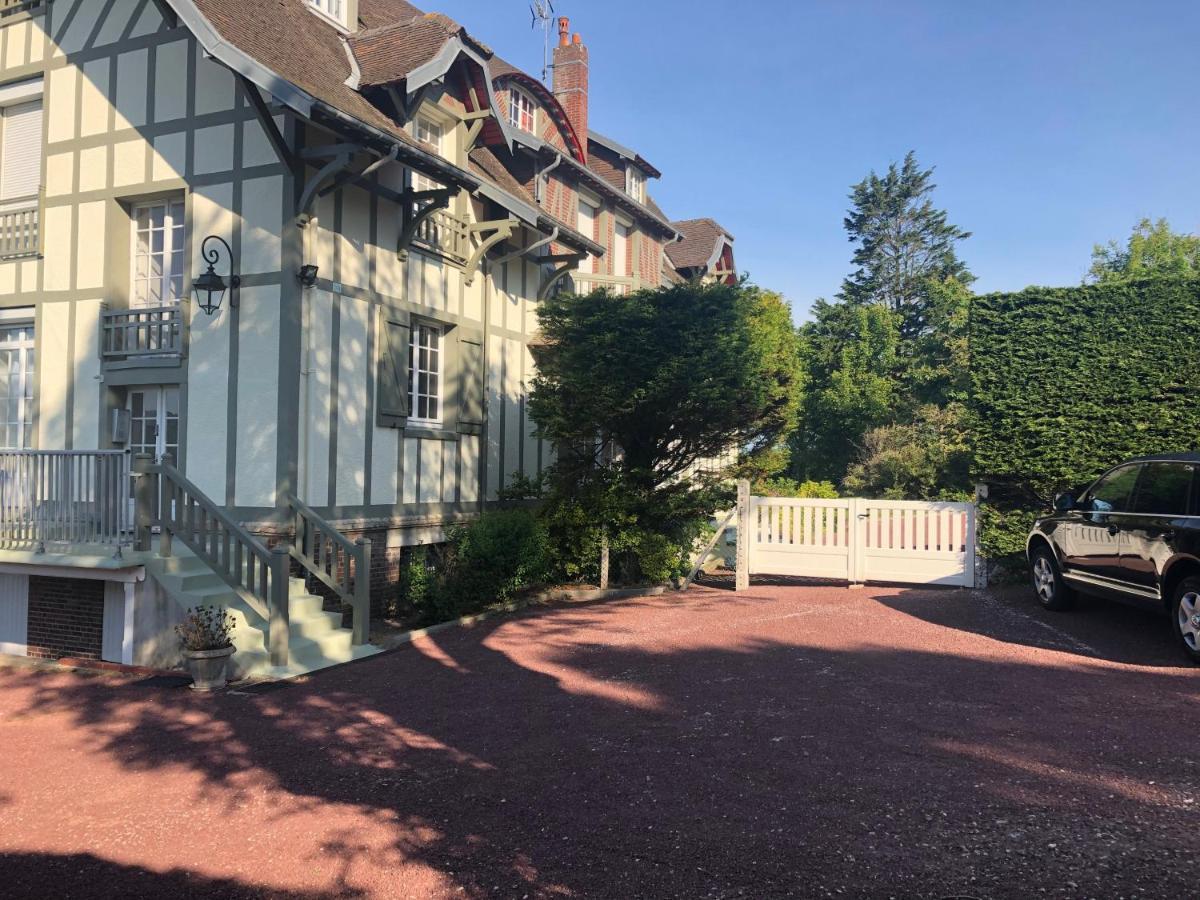 Apartamento The Old Fenwick House Hautot-sur-Mer Exterior foto
